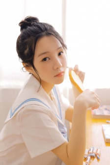 李丽莎顾欣怡无删减照片软件